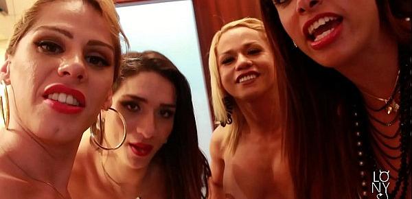  4 Divas Trans Brasileiras - 4 Brazilian Shemale Goddesses